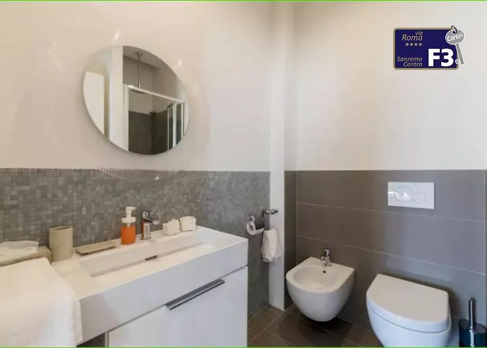 Appartement Carlo's B149f - Centro My - - San Remo